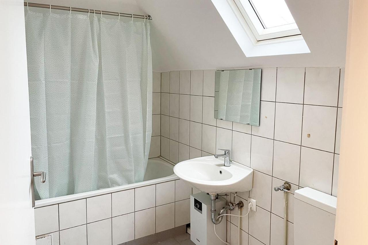 Cozy 2-Room Apartment Brühl Εξωτερικό φωτογραφία